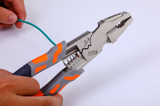 Multifunction Forge Steel Insulated Combination Plier 1000v 224mm For Wire Stripping